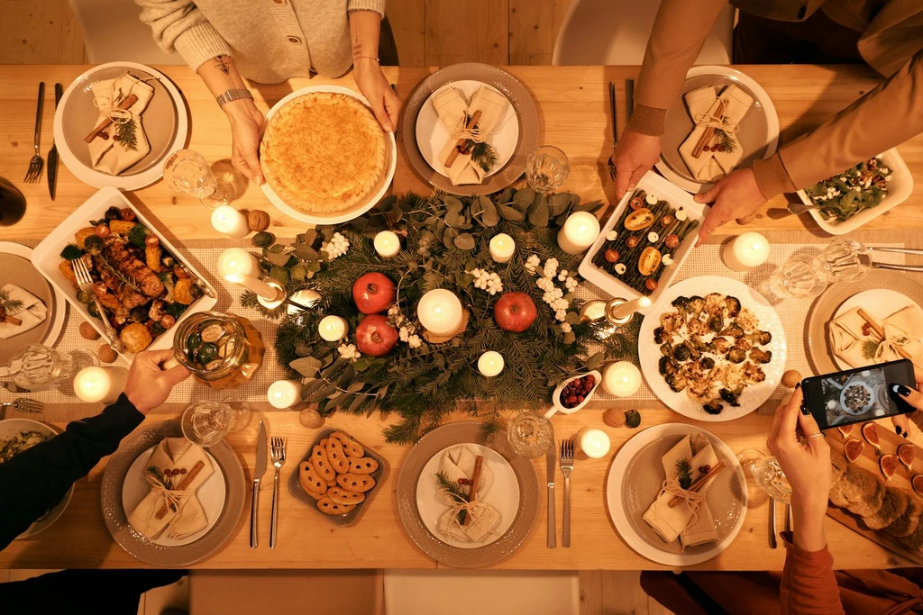 The Quiet Sign Someone Has Stopped Performing for Their Family