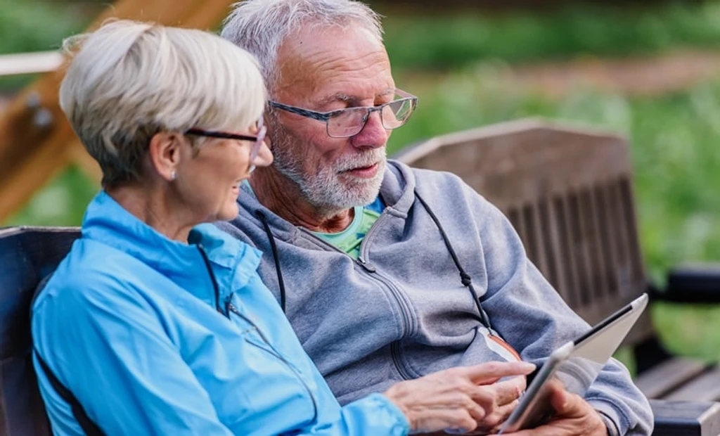 Digital Health Technophobia Not Uniform Among Older Cancer Patients