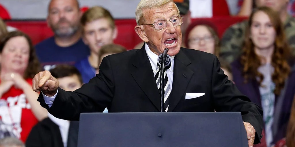 Rep. Buckner Honors Legendary Coach Lou Holtz Amidst Political Silence