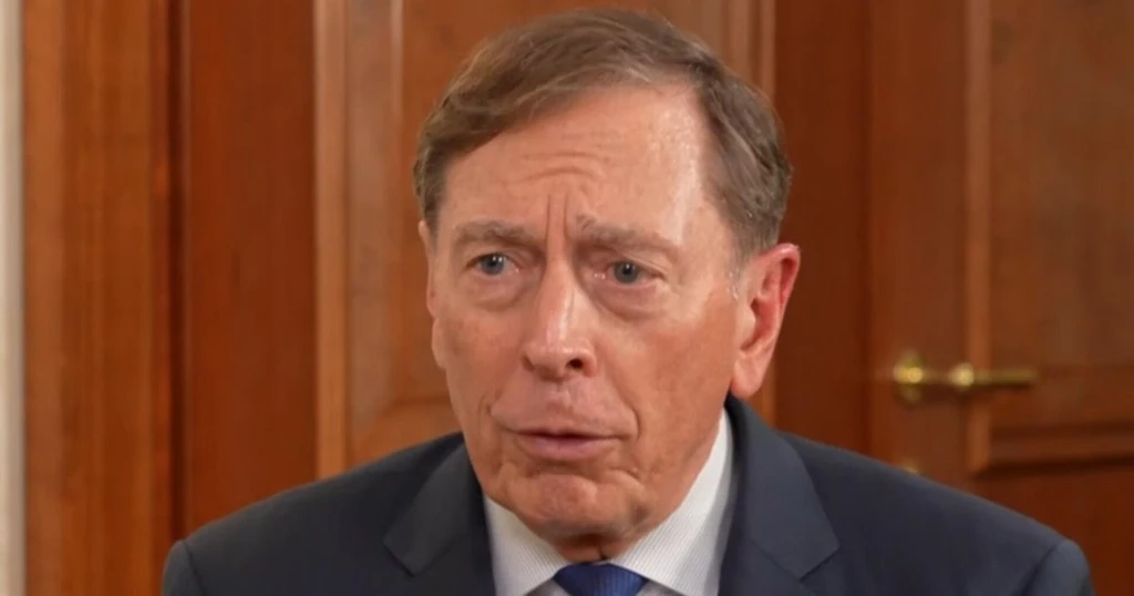 Ex-CIA Chief: Ukraine Forging New Warfare, US Must Adapt