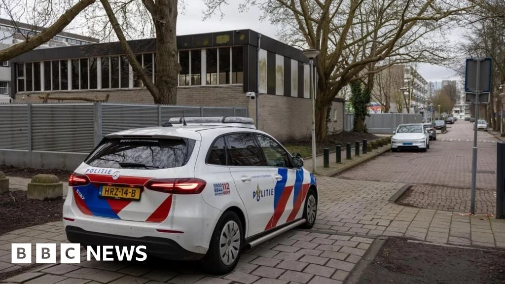 Amsterdam Jewish School Targeted in 'Deliberate Attack,' Mayor Says