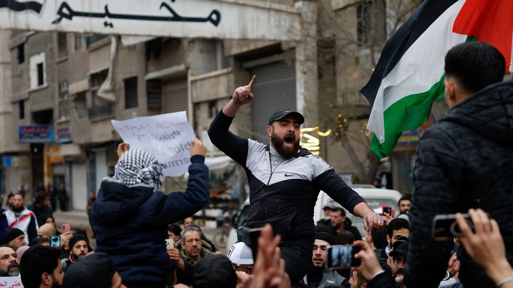 Eight Muslim Nations Condemn Israel's New Death Penalty Law