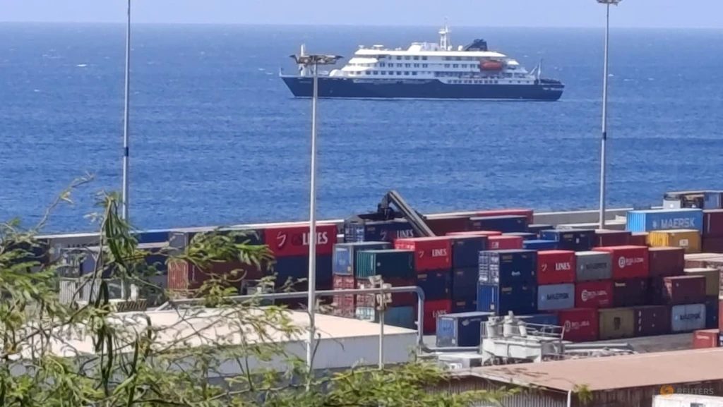Suspected Hantavirus Outbreak Traps 150 on Cruise Ship Off West Africa