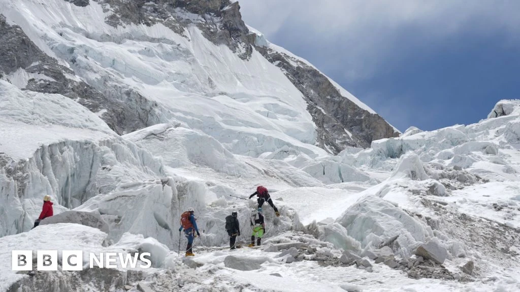 Everest Climbing Season Delayed by Massive Glacier Blockage