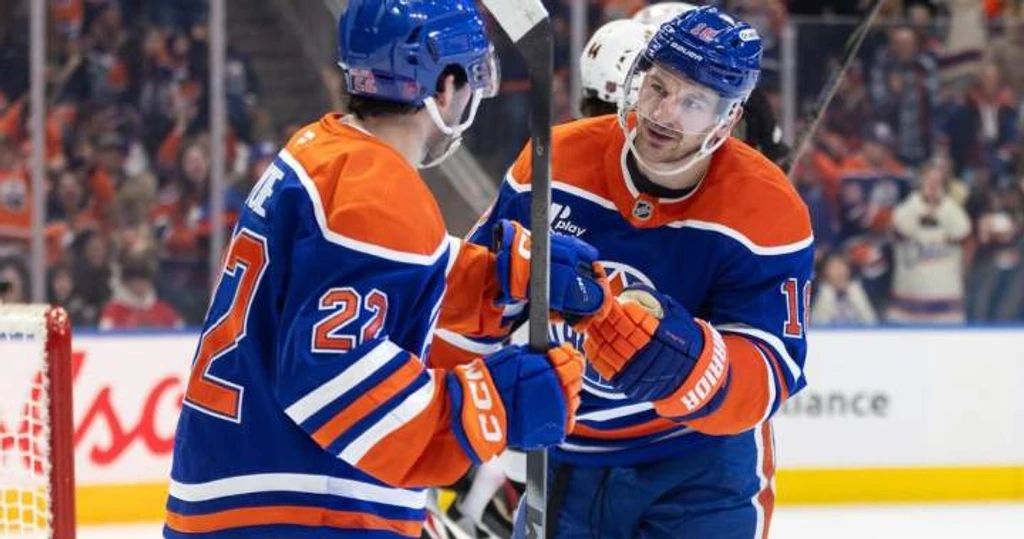 Savoie Scores Winner; Oilers Defeat Blackhawks 3-1