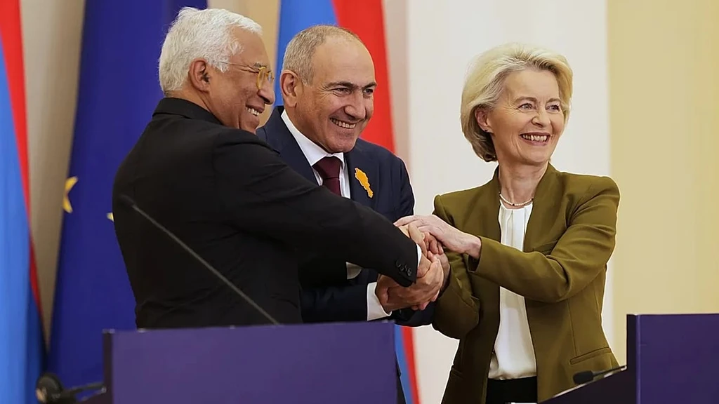 EU Pledges Support for Armenia Ahead of Pivotal Elections