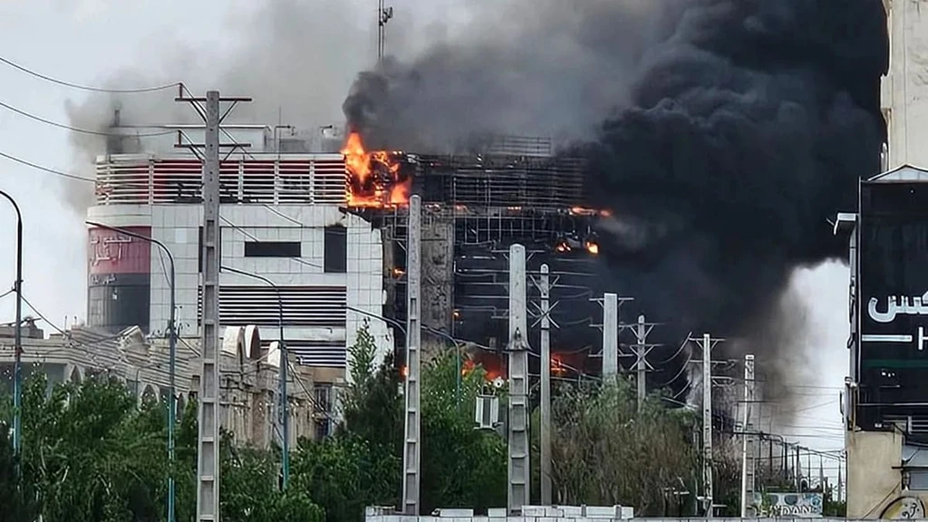 Deadly Fire at Commercial Complex Near Tehran Kills 11