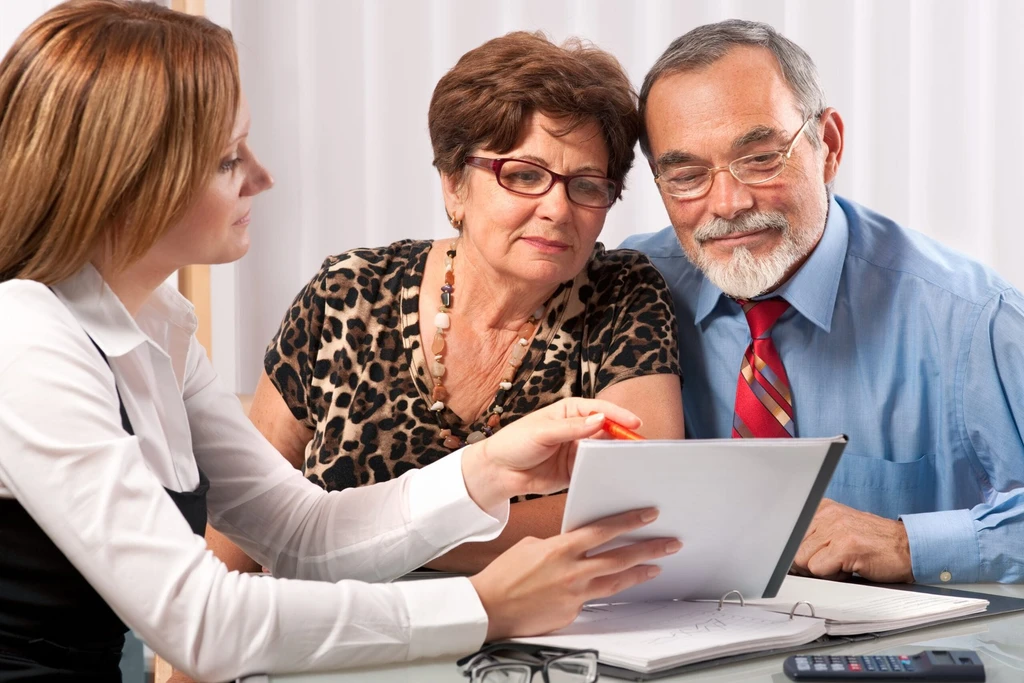 10 Crucial Questions for Your Financial Advisor