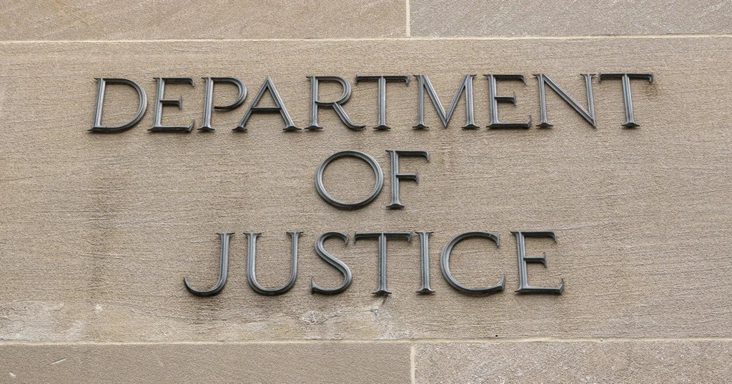 Ex-US Air Force Pilot Arrested for Allegedly Training Chinese Military