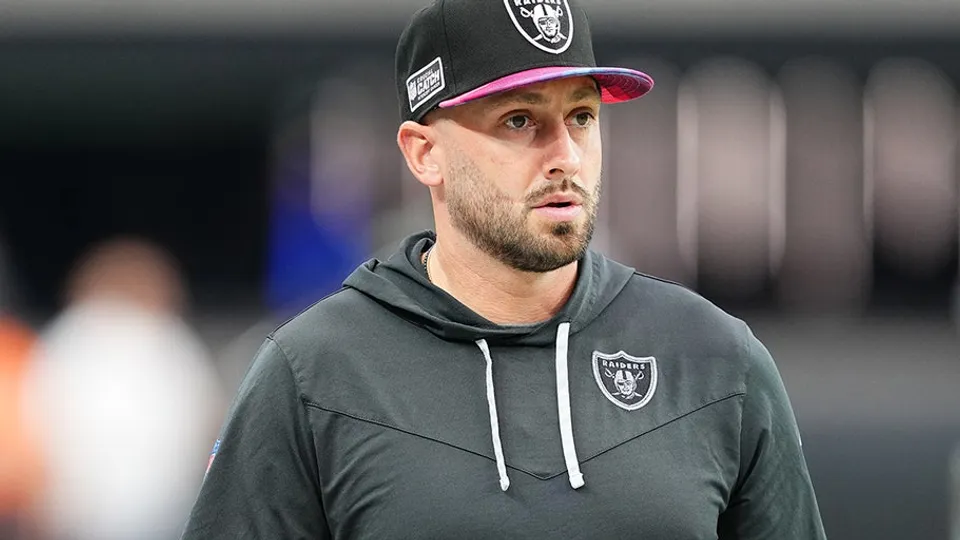 Brian Hoyer's Brother Left Widowed with Four Daughters After Sudden Loss
