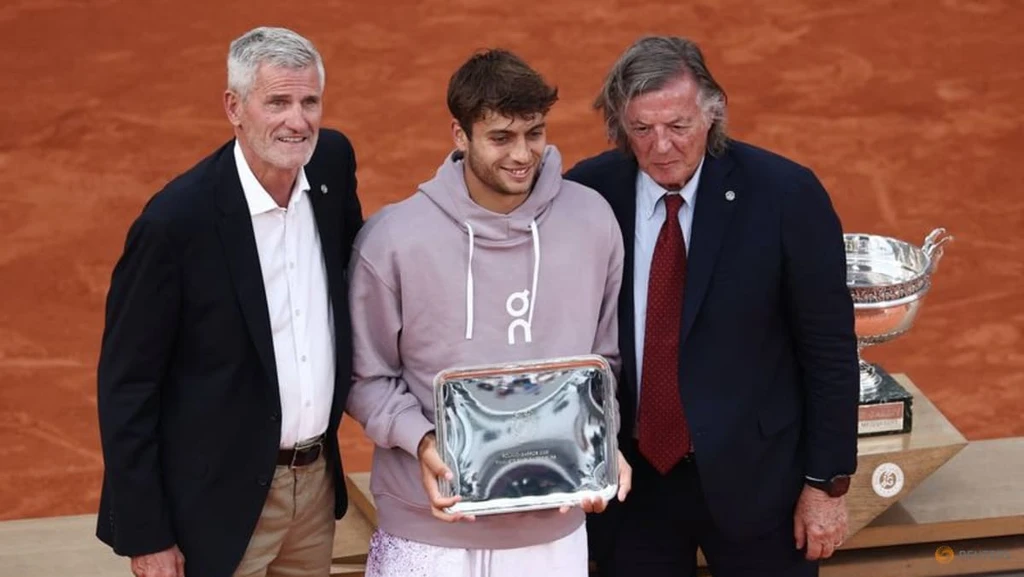 Cobolli Vows to Smile Despite French Open Final Heartbreak