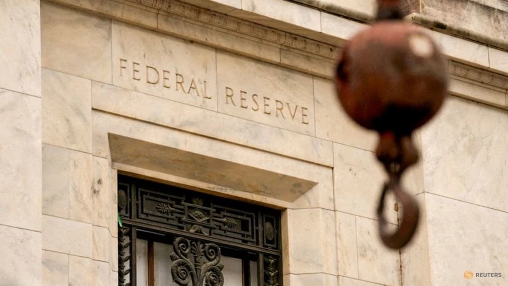 Fed Minutes Reveal Split: Rate Hike Talk Grows Amid Inflation Fears