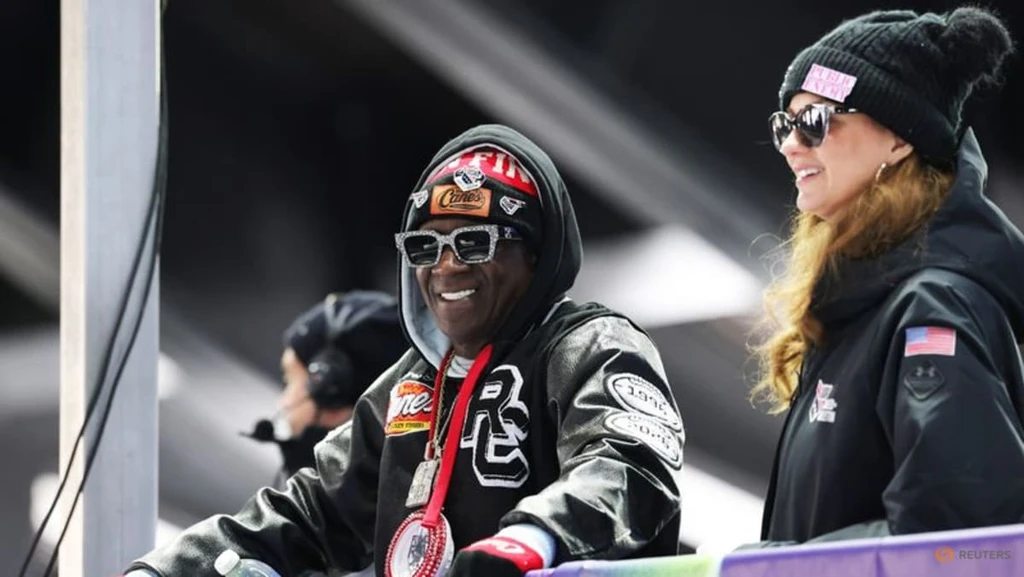 Flavor Flav to Honor US Women's Hockey Team in Las Vegas