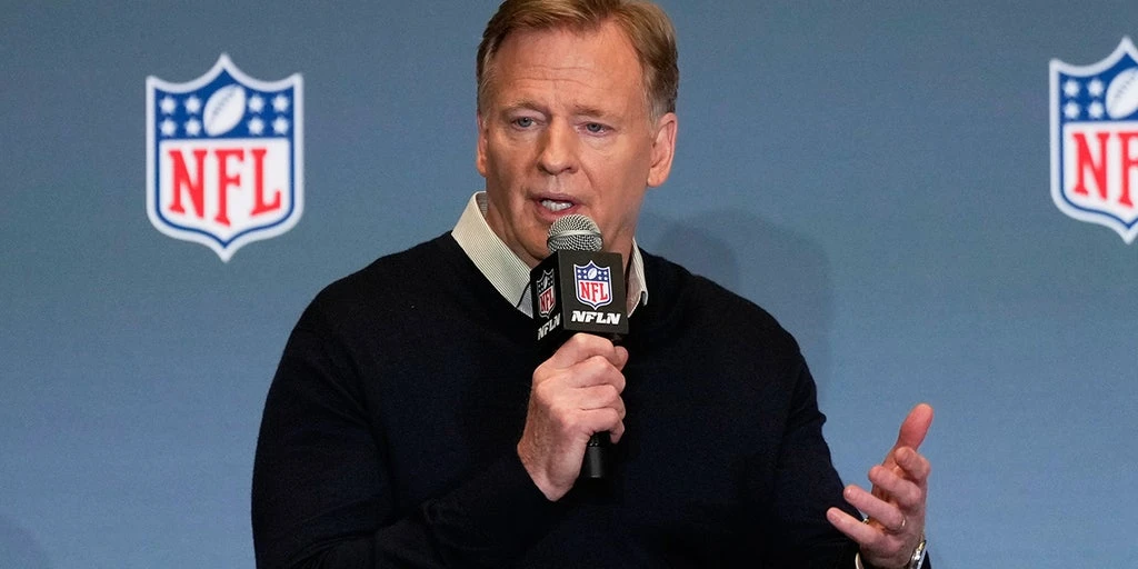 Florida AG Challenges NFL Rooney Rule as Illegal Discrimination