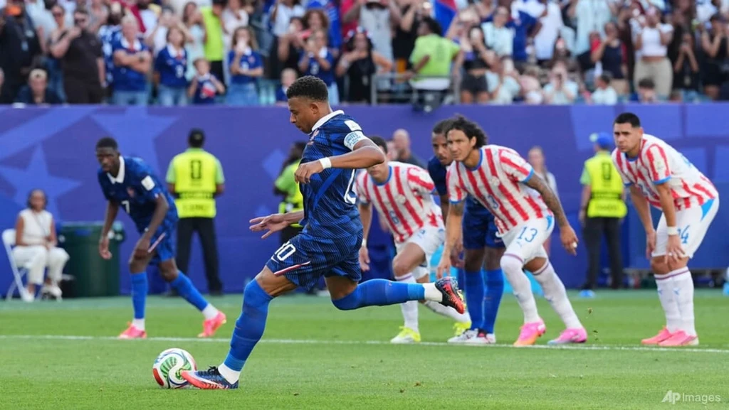 Mbappe Penalty Powers France Past Paraguay Into World Cup Quarter-Finals