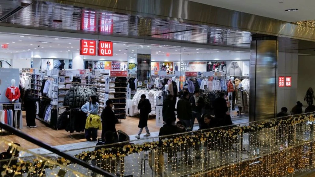 Fast Retailing Reports Strong Q2 Profit Surge, Boosts Full-Year Outlook