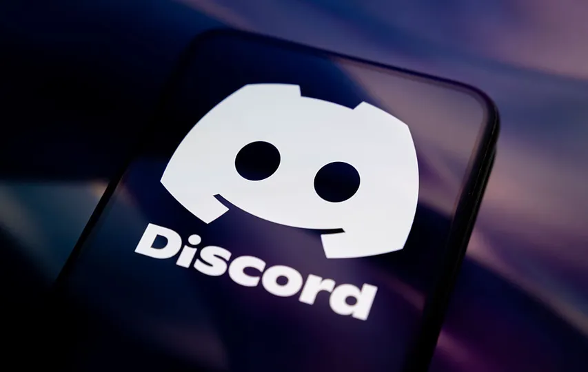 Discord's Age Checks Spark Outcry Over Data Privacy Concerns