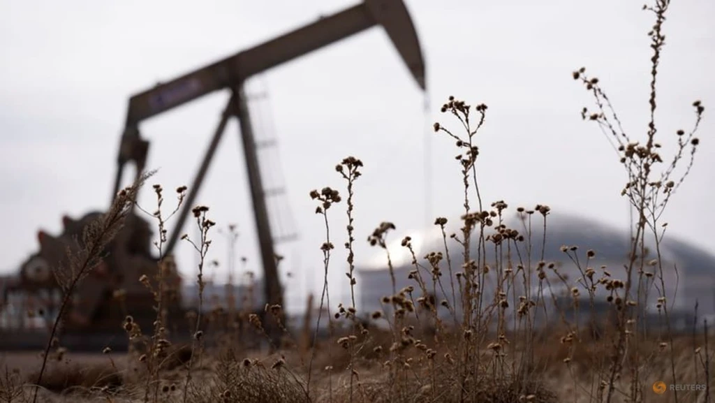 Crude Futures Plunge After Trump Announces Iran Ceasefire