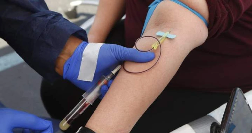 Alberta Proposes Bill to Expand Private Medical Testing Access