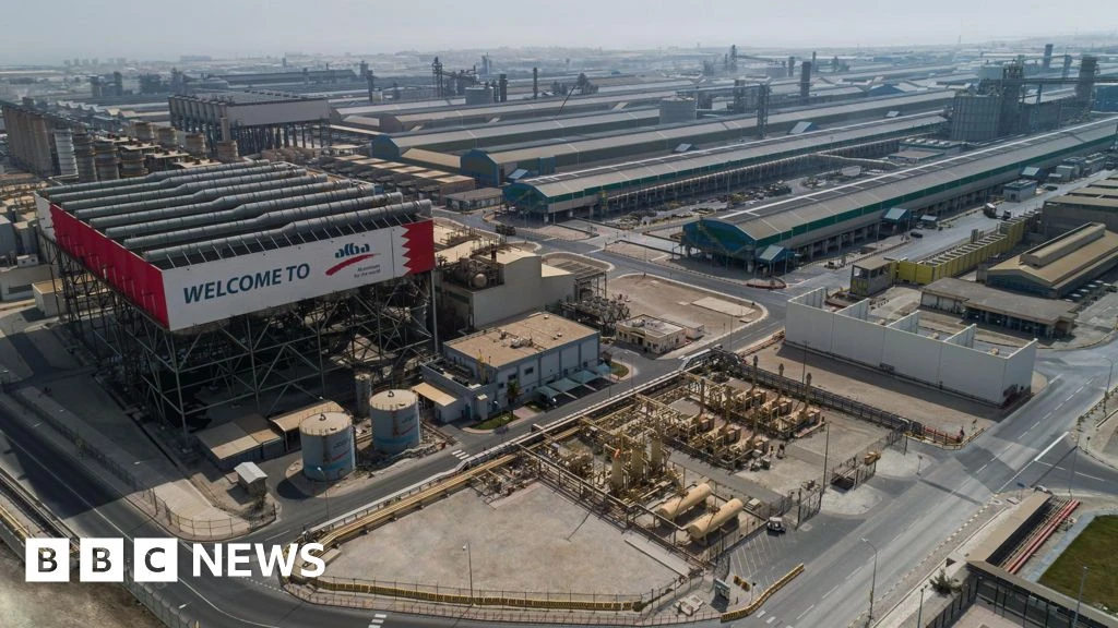 Iranian Strikes Hit Gulf Industrial Sites Amid Escalating Regional Conflict