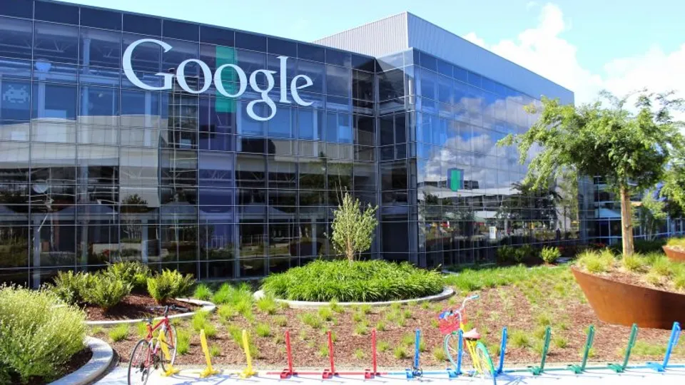 Google Explores $100M Investment in AI Cloud Operator Fluidstack