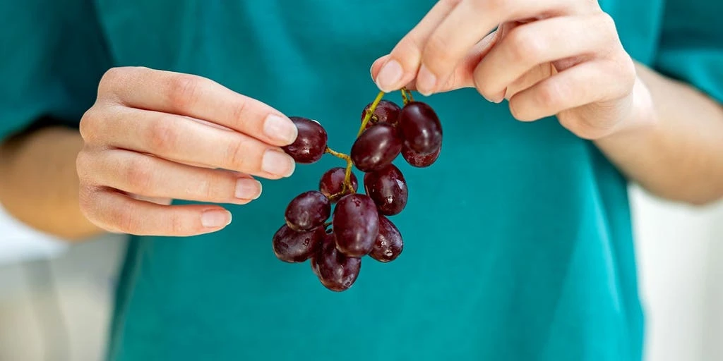 Grapes may boost skin's natural defense against sun damage, study finds