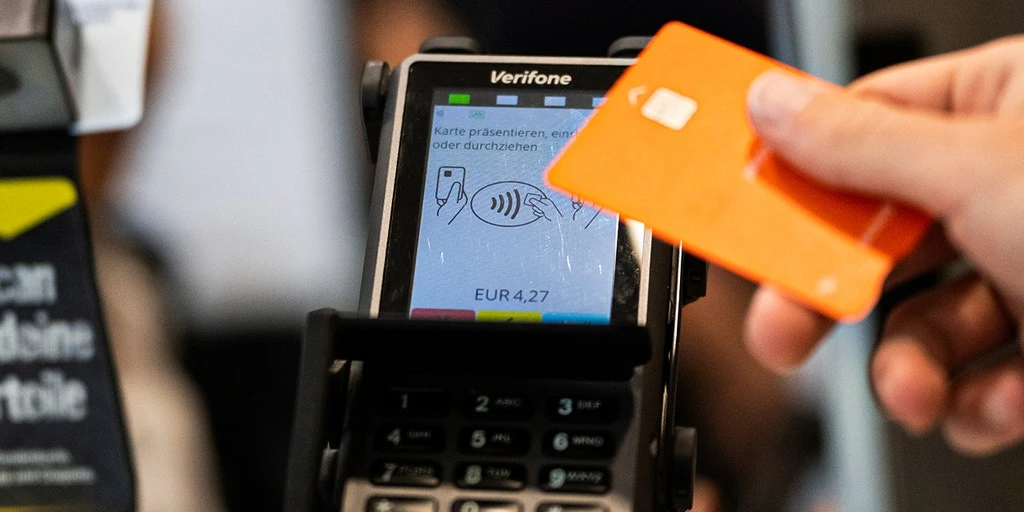 Small $4 Charges Could Signal Fraud, Experts Warn