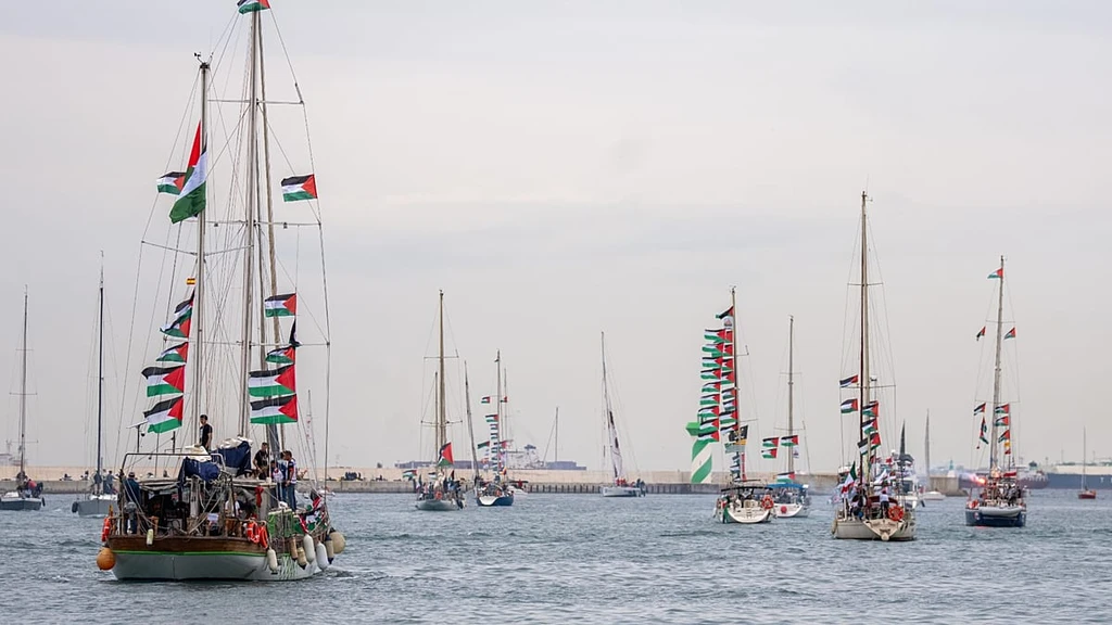 New Flotilla Challenges Gaza Blockade Amid Interception Fears