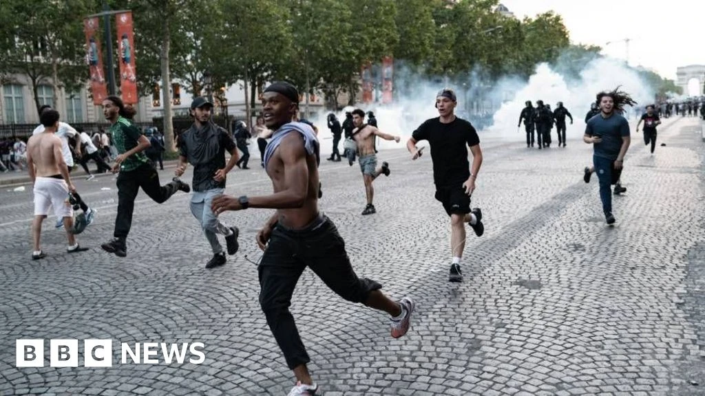 Hundreds Arrested, Police Injured in Champions League Riots in France
