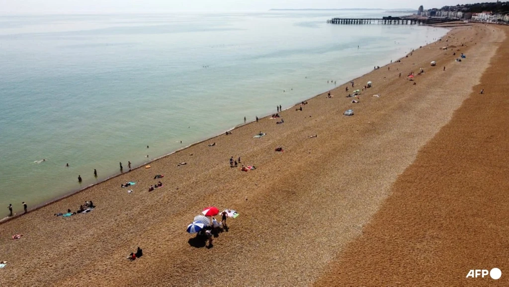 Over 2,700 Deaths Linked to Unprecedented UK Heatwaves