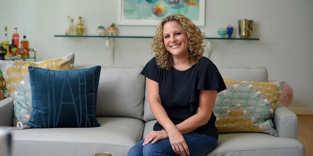 Jill Smokler, Scary Mommy Founder, Dies at 48 After Battle with Glioblastoma