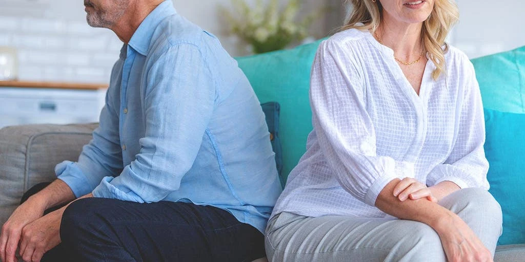 Study Links Divorce and Widowhood to Higher Mortality Risk in Women