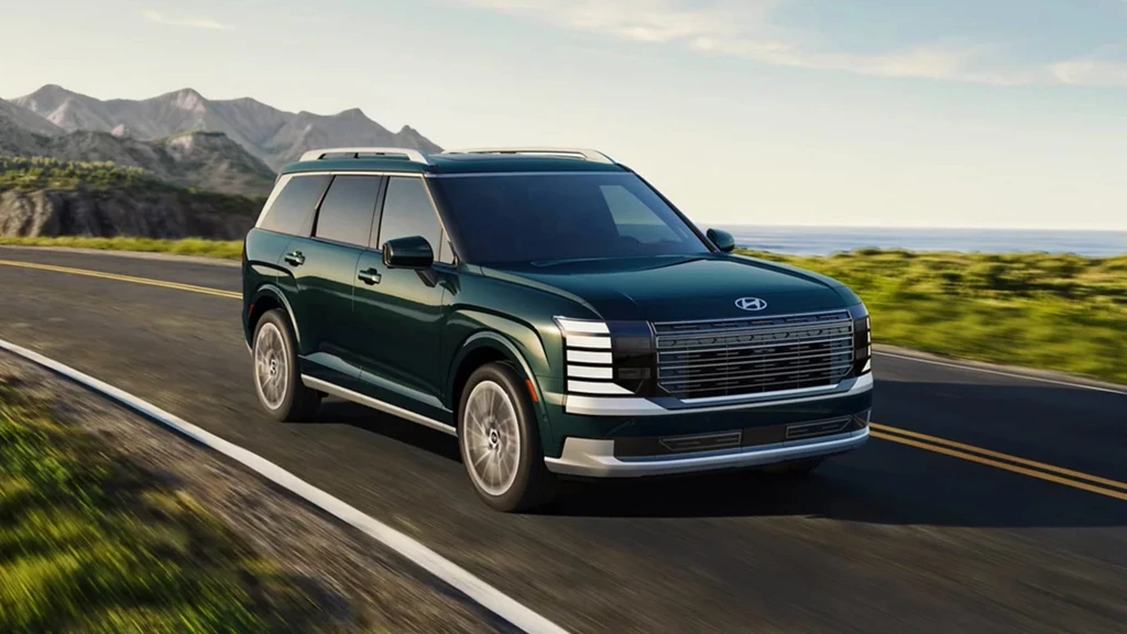 Hyundai Halts Sales of 60K Palisade SUVs After Child Death