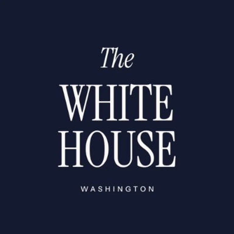 Paulson Urges US to Prepare for Treasury Demand Shock