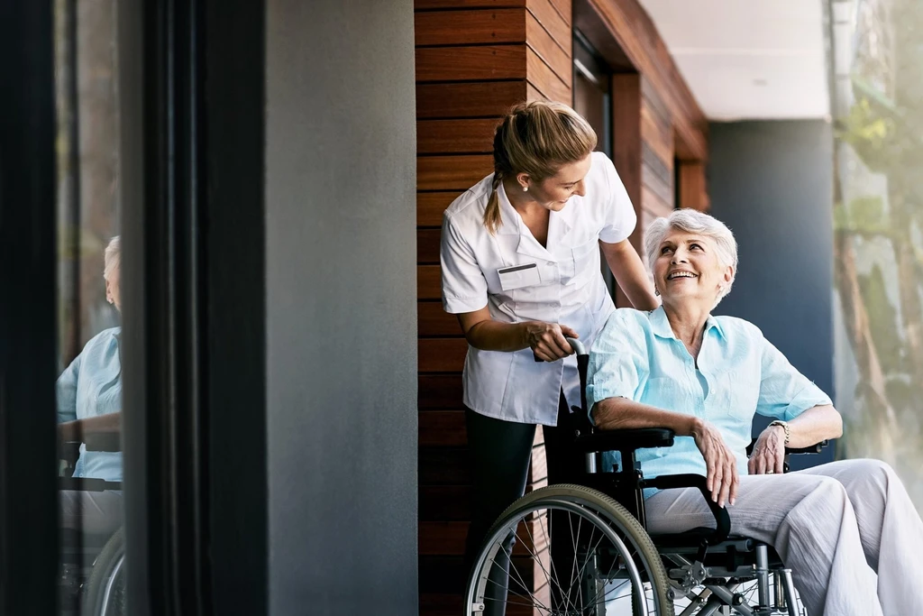 US Home Care Costs Skyrocket, Straining Middle-Class Families