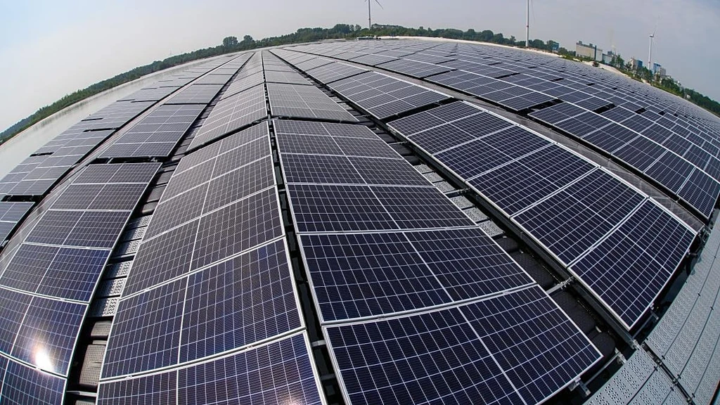 Europe Races for Renewables Amid Global Energy Crisis