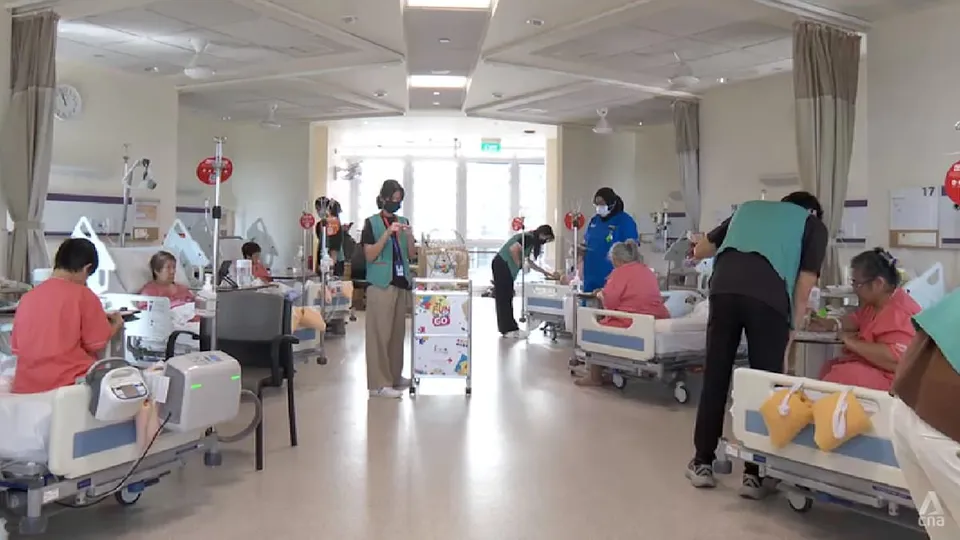 Singapore Healthcare Expands Youth Volunteer Roles with Para-Clinical Training