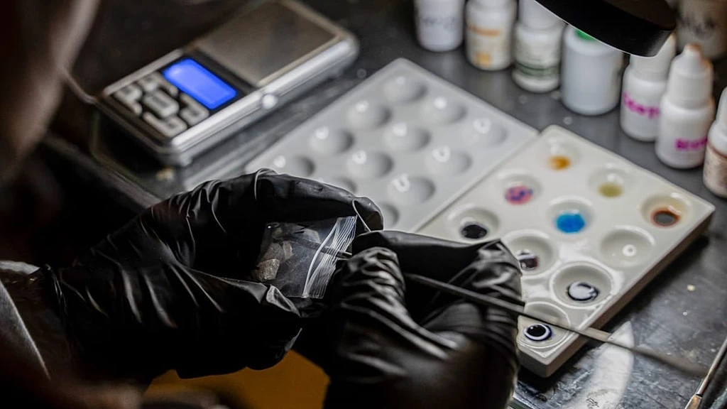Synthetic Drugs Surge, Pressuring Global Health Systems