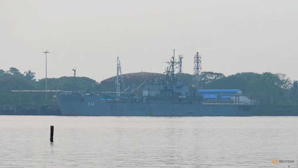 Iran Grants Passage to Indian Gas Tankers Amidst Regional Tensions