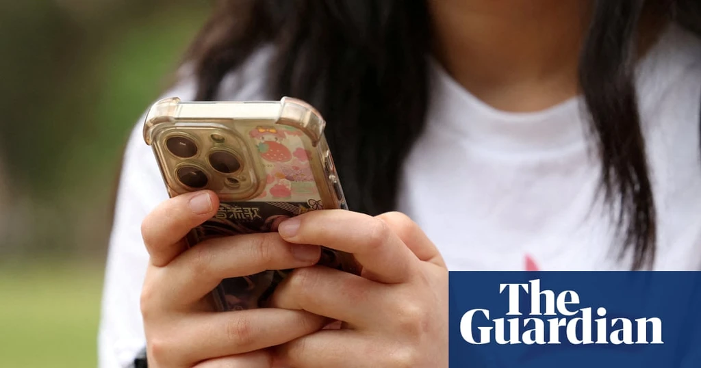 Instagram and TikTok Harm Youth Mental Health More Than WhatsApp, Study Reveals