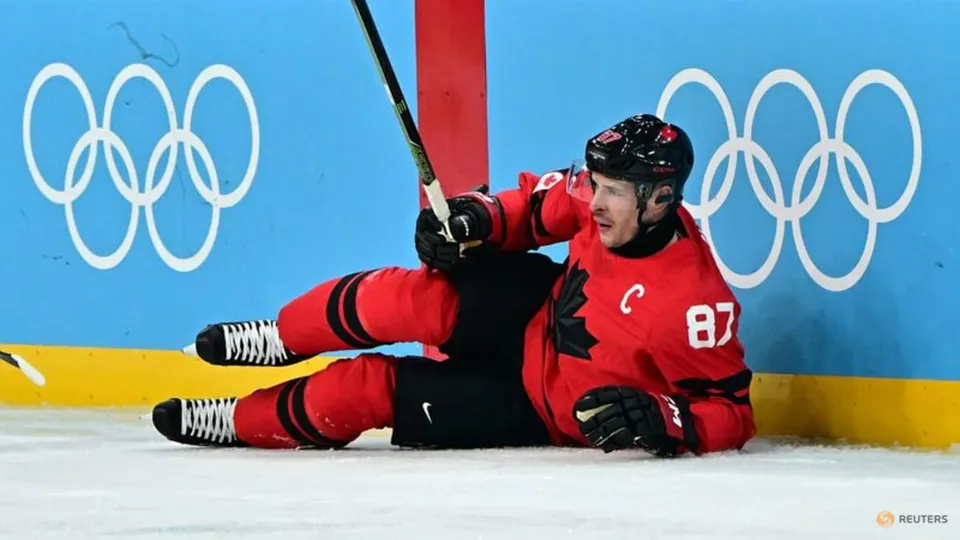 Crosby's Olympic Status Uncertain After Injury, Coach Cooper Confirms