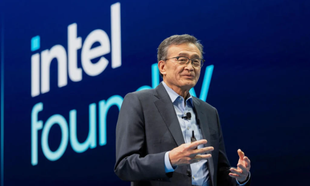 Intel Stock Surges 20% as Chip Revival Gains Pace
