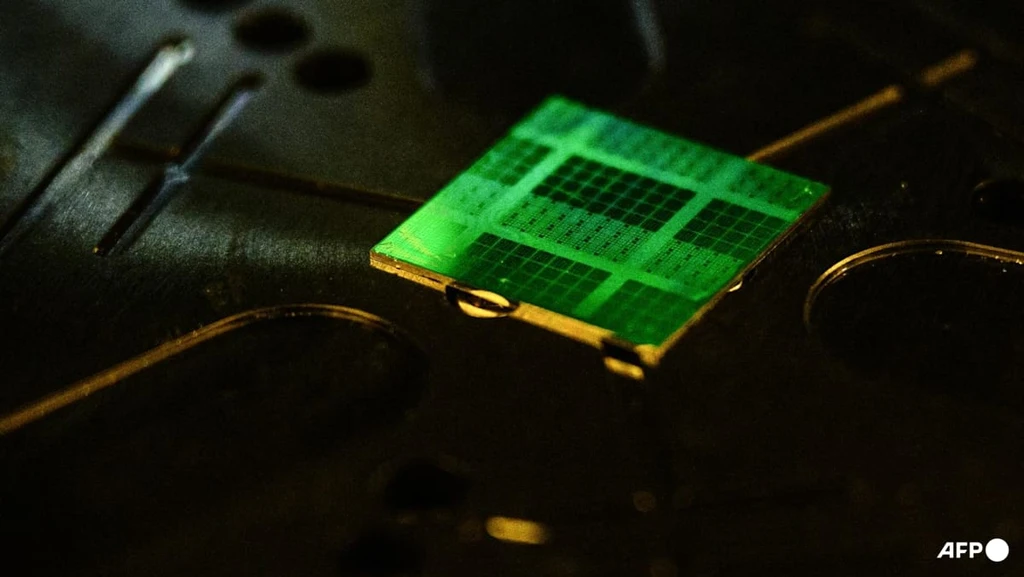 Iran Crisis Threatens Global Chip Material Supply, South Korea Warns