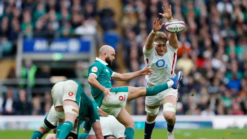 Ireland Dominates England in Record Six Nations Showdown