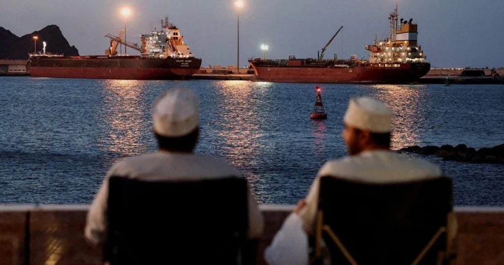 Iran Orders Ships to Turn Back in Strait of Hormuz, Escalating 2026 Naval Conflict