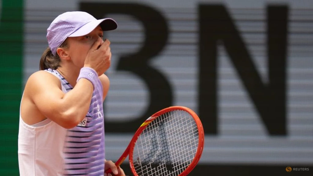 Swiatek Blames Tension After Shocking French Open Exit on 25th Birthday