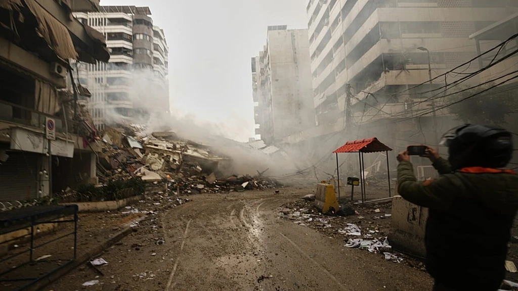 Israeli Strikes Kill Four in Lebanon Amid Diplomatic Push