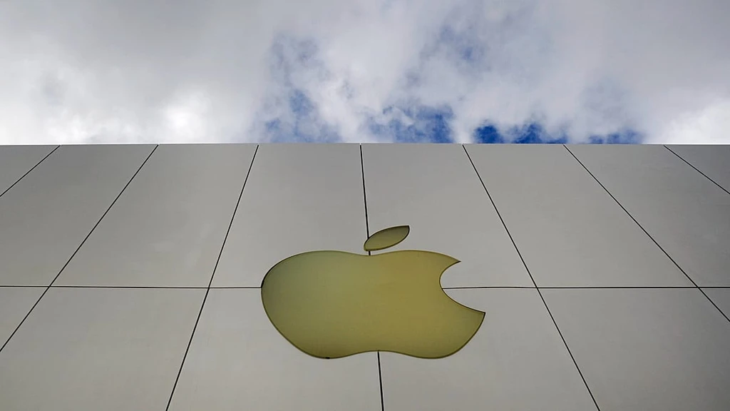 New iPhone Hack Exposes Millions to Data Theft
