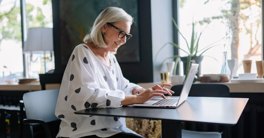 Aging Well: 8 Daily Habits That Signal a Healthy Brain at 60+