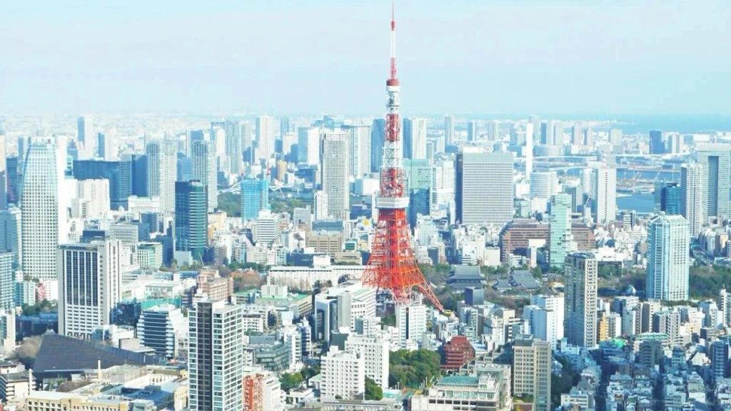 Weak Yen Drives Japanese Firms to Bitcoin and XRP